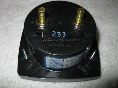 Dial volt meter 0.0 to 150.0 volts p/n 50-250-344PZPZ