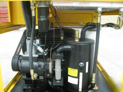 60 hp, 3 phase dual volt rotary screw air compressor