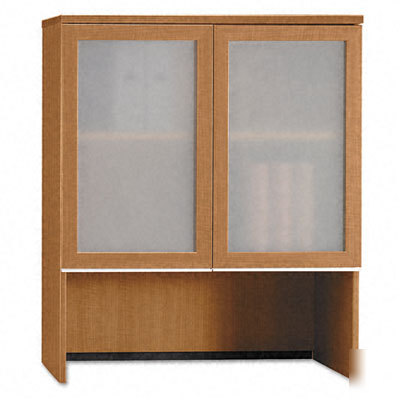 Milano hutch with glass doors golden anigre