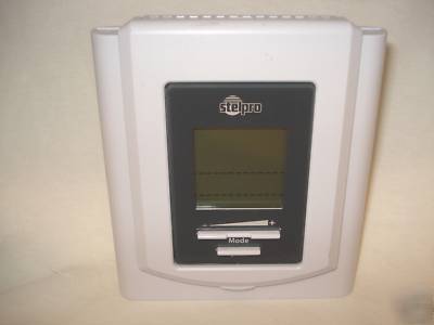Stelpro STE402P programmable thermostat -white