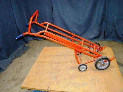 Wesco barrel cart with safety hook