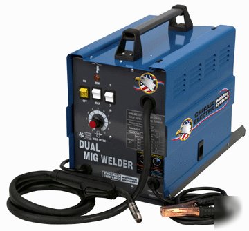 New 110 amp, 220 volt flux and mig welder new in box