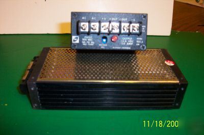Industrial dc power supplies 1.5 to 6 vdc set of 2