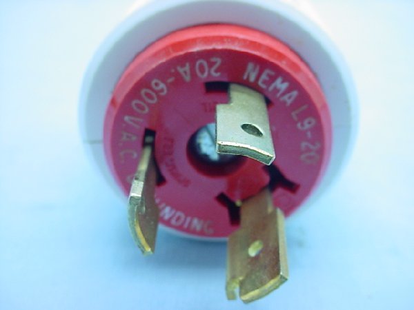 Leviton L9-20 locking plug twist lock 20A 600V L9-20P