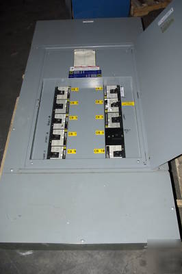 Square d i-line panelbox 12-13269182-010 w/ 10 breakers