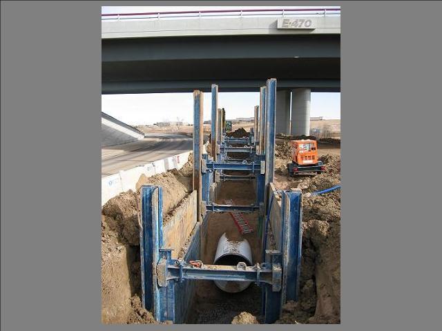Gme slide rail trench shoring system