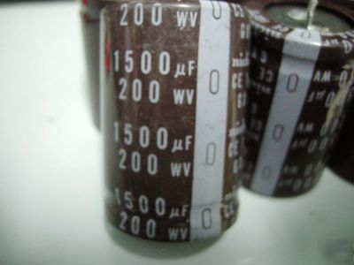 Hv dc electrolyt. capacitor 1500UF x 200VDC, lot of 16