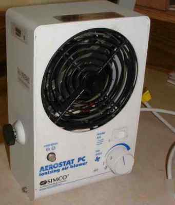 Simco aerostat pc ionized air supply unit