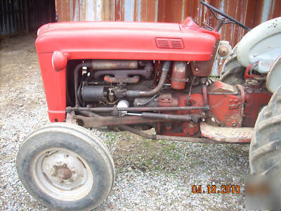 1959 ford model 671 tractor 