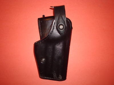 Sig holster 6280 fits glock 19,23,26,27,32,36 rh used