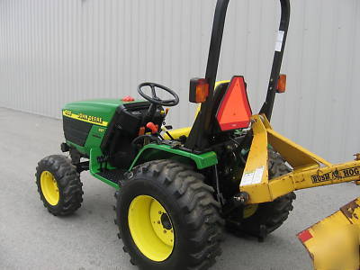 John deere 4100 lawn/garder/farm tractor w/ trailer 