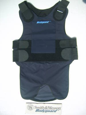 Smith & wesson body guard armor carrier- mens blue s