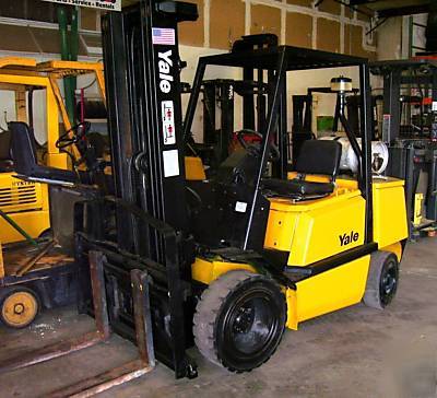 Yale GLP065 - 6500 lb. pneumatic used forklift
