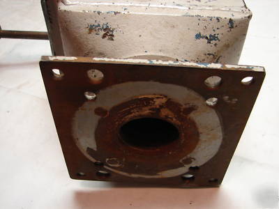 Bunting magnetic separator hopper loader