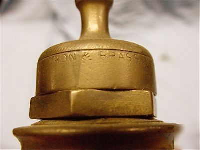 Unusual buckeye hit miss gas steam 6NGINE rod oiler