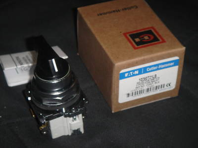 New eaton cutler hammer 10250T21LB 3POS selector switch
