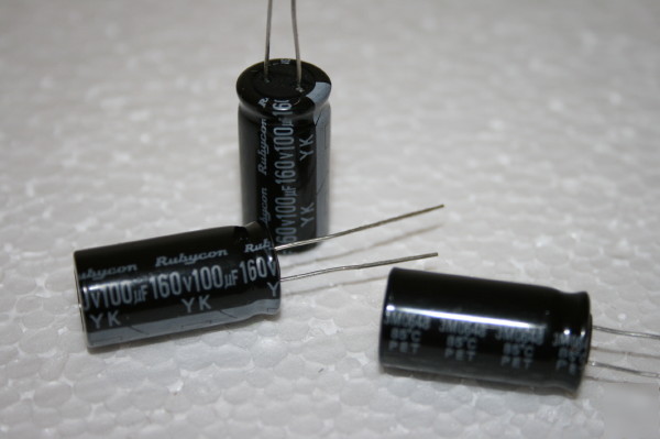 100UF 160V radial capacitor rubycon yk (X20) FBE4C2