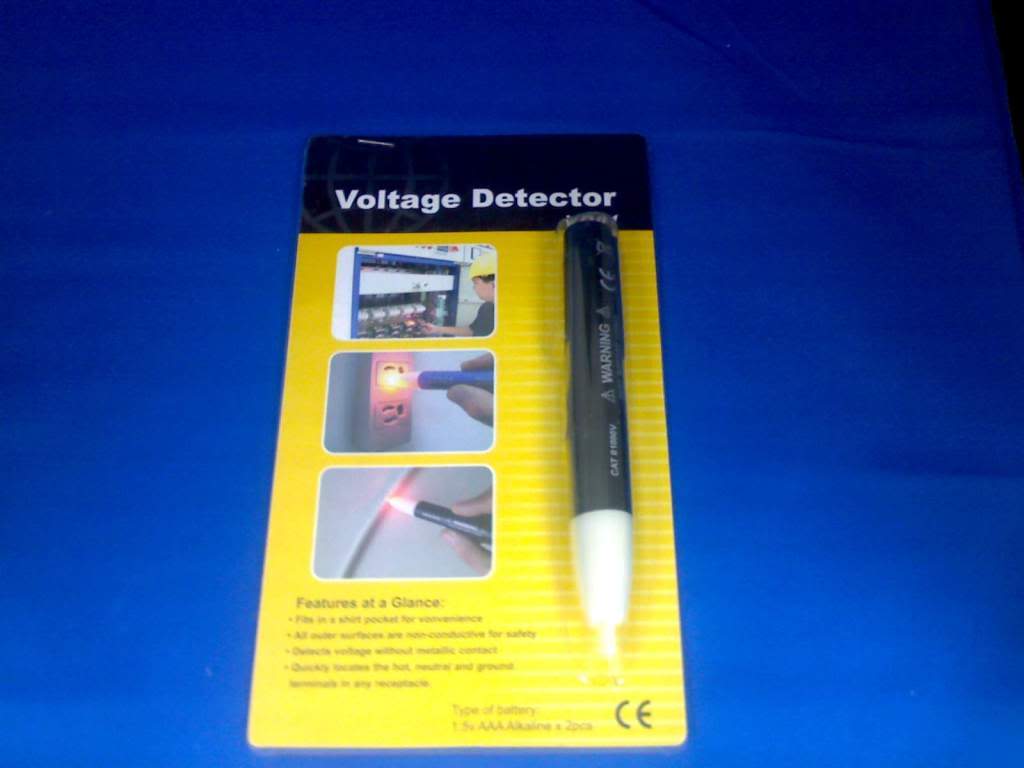 New handy voltage detctor pen for detecting electricity