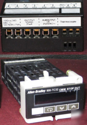 Allen bradley temperature controller 900-TC32 (900TC32)