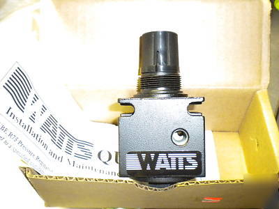 New watts qube R75-03C pressure regulator in box 
