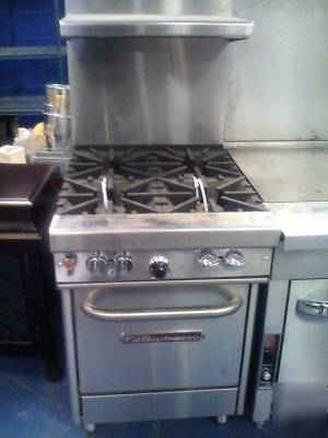 Southbend compact 4 burner range with oven model 4241E