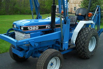 Ford 1320 tractor, 4X4, hydro, ps with loader & backhoe
