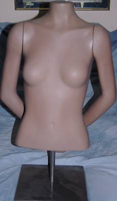 Fusion specialties mannequin female torso excellent con