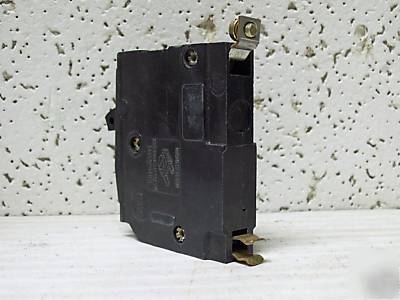 Square d circuit breaker 20 amp qob 22K air 979ER23
