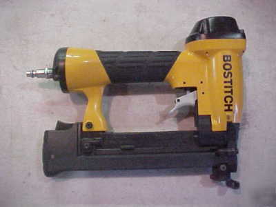 Bostitch tools outward fabric to foam stapler SL1250C