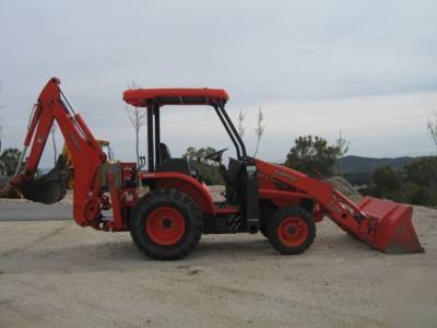 2006 kubota L3900 gst loader and backhoe