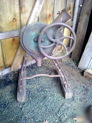 Antique rumsey & co seneca falls, ny corn sheller farm