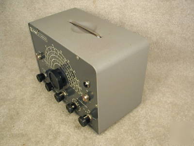 Knight rf signal generator â€“ 150 khz to 112 mhz - works