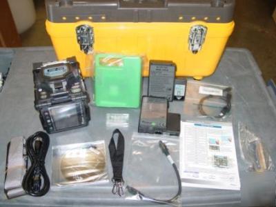 New qty 4 fsm-60S fujikura splicer kit 1 year warranty