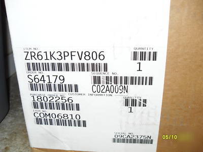 New 5 ton trane heat pump compressor r-22 in box XE1000