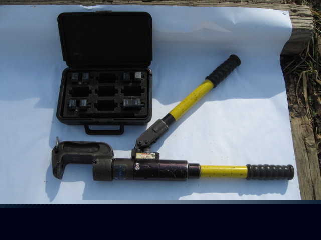 Kearney hand wire crimper 4 WH2 dies w/ die case