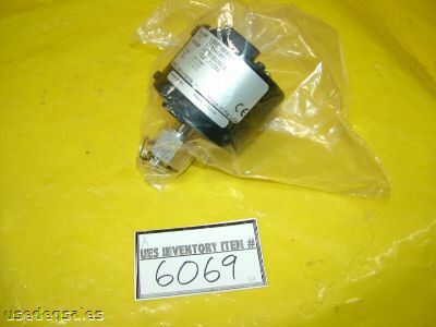 New mks baratron transducer 122A-11064 100 torr 