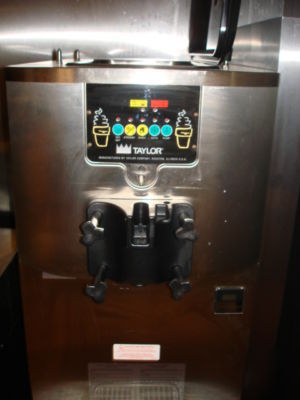 Taylor model c-706/27 air cooled with pump