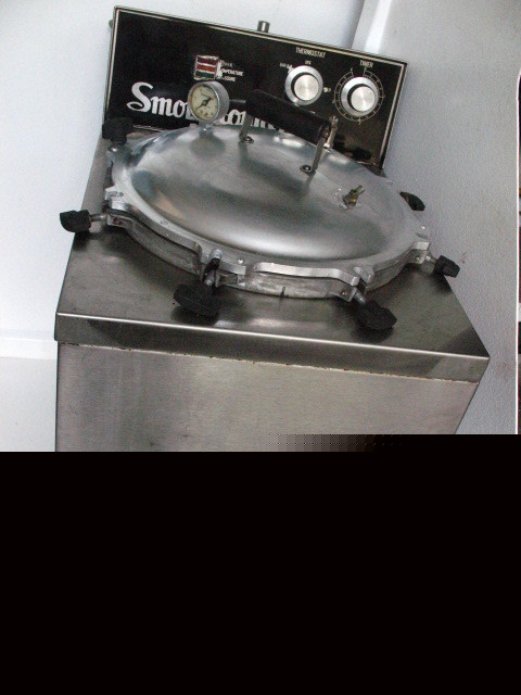 Smokoroma bbq smoker pressure cooker restaurant