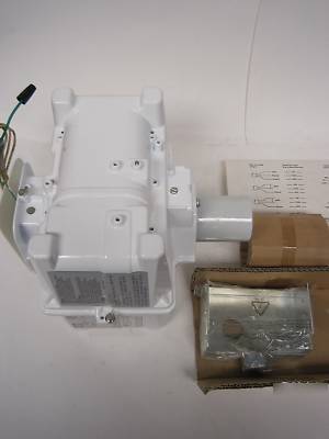 Hubbell industrial grade superbay 400W ballast housing