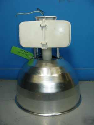 Lithonia multi-tap hid high bay light with M59 lamp