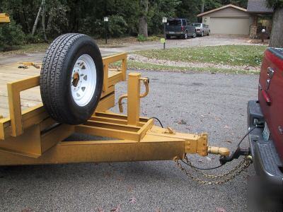 2010 deck over tilt equipment trailer, 21,000 gvw