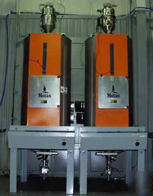 Motan conveying and drying system 240 cfm. 