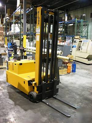 Big joe pdc-40-154 electric walk-behind fork lift truck
