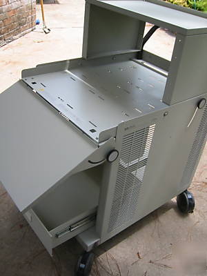 Hp/agilent 1181A mobile cart w/ printer platform