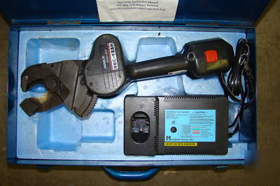 Huskie rec-Y33 battery operated cable cutter