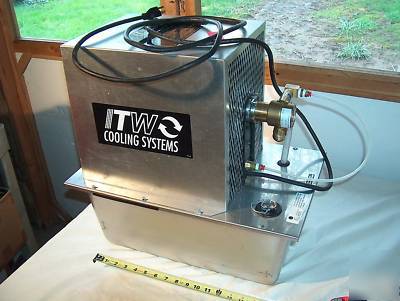 Itw ir cooling system C100-1 welding 6 gal water cooler