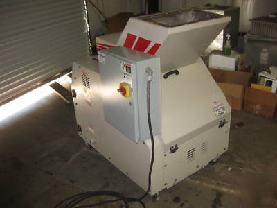 Cumberland grinder 10X18 granulator 15 hp h p 460V 3PH