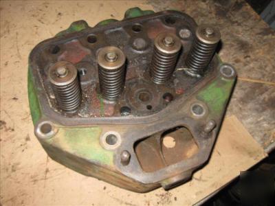 John deere b tractor engine cylinder head b 2501 r