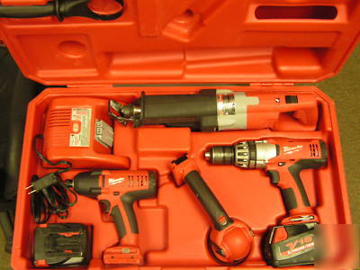 Milwaukee combo kit --- 18V lithium ion - 0920-24 