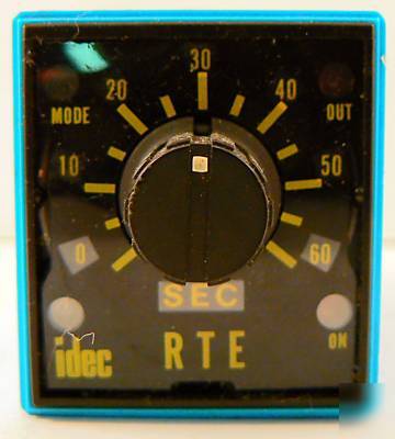 Idec rte-B11 120VAC electronic timer 